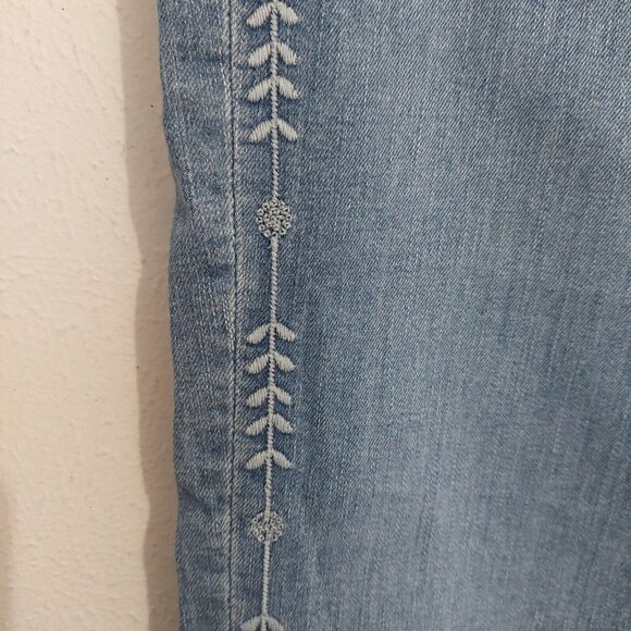 LOFT Modern Skinny Crop Women's 10P Light Wash Blue Stretch Denim Jeans Hi Rise - Picture 7 of 10